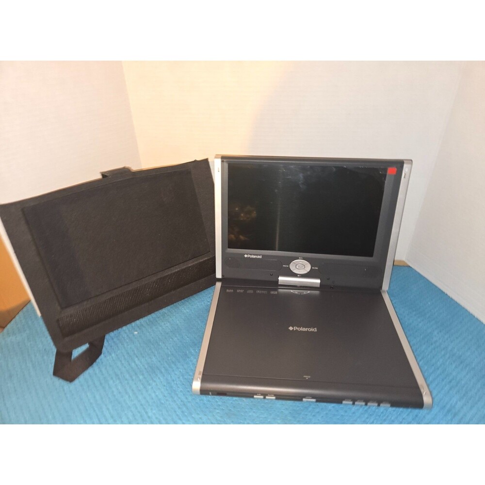 Polaroid PDM-1058 Portable DVD Player 10" Screen Tested W carry case